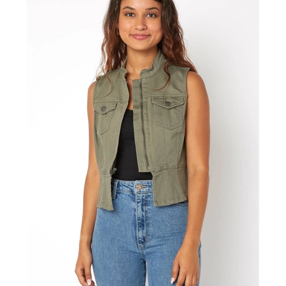 BCBG Olive Military Sleeveless Vest Small Tailored NWOT Green Khaki Jacket Jean